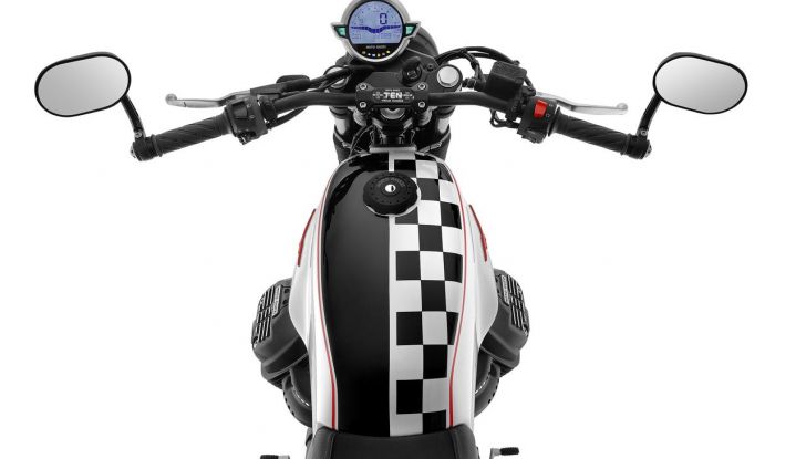 Moto Guzzi V7 Stone Ten