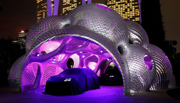 Porsche Macan 2025: caratteristiche, versioni, autonomia, motori, design, interni e prezzi - Foto 21 di 25