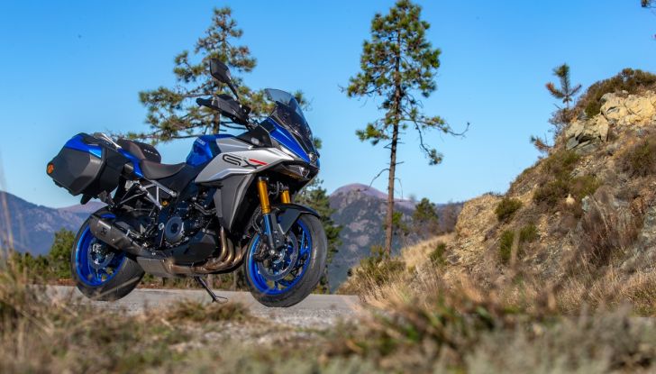 Suzuki al Motor Bike Expo 2024 con tre modelli speciali - Foto 32 di 73