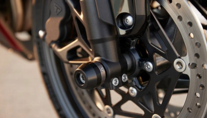 Nuova Triumph Daytona 660 caratteristiche tecniche, colori e prezzi - Foto 8 di 14