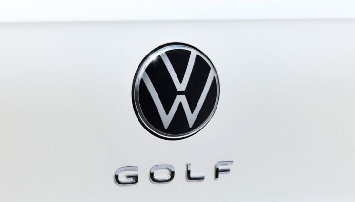 Volkswagen Golf 2025: partita la produzione in serie - Foto 41 di 92