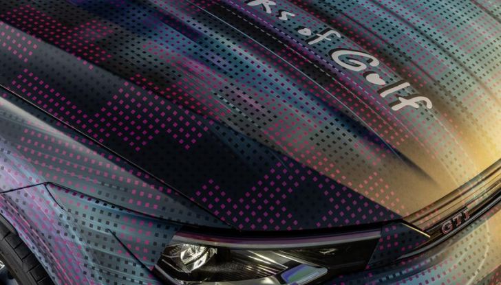 Volkswagen Golf 2025: primo assaggio del nuovo restyling - Foto 16 di 20