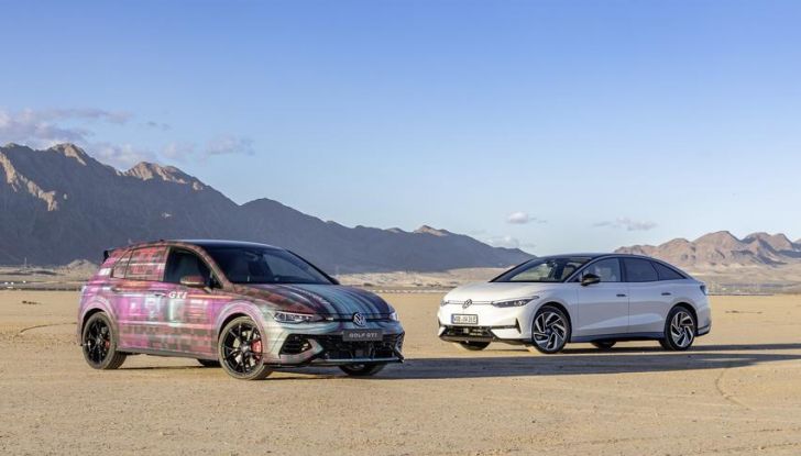 Volkswagen Golf 2025: primo assaggio del nuovo restyling - Foto 20 di 20