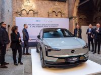 Volvo EX30 entra nella flotta del servizio di car sharing Corrente a Bologna