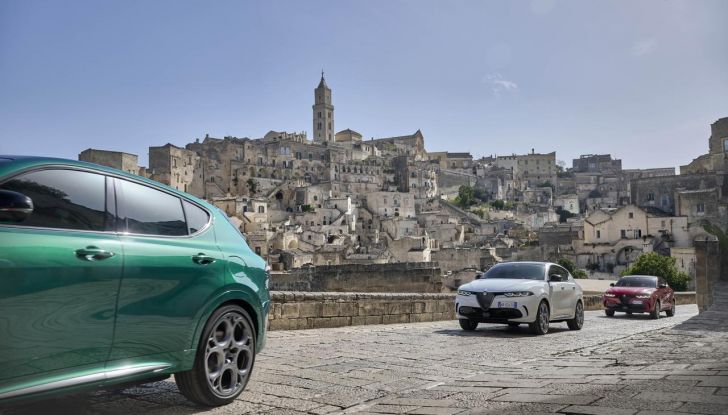 Alfa Romeo Tributo Italiano: primo Porte Aperte questo weekend per la speciale gamma - Foto 42 di 79