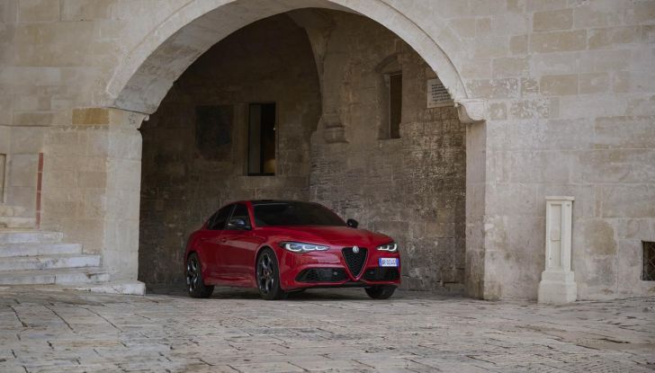 Alfa Romeo Tributo Italiano: primo Porte Aperte questo weekend per la speciale gamma - Foto 30 di 79