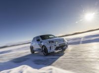 Alpine A290, la nuova sportiva completamente elettrica debutta a giugno