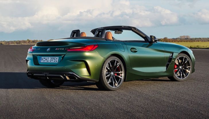 Nuova BMW Z4 Pure Impulse Edition caratteristiche, motore, prestazioni - Foto 11 di 16