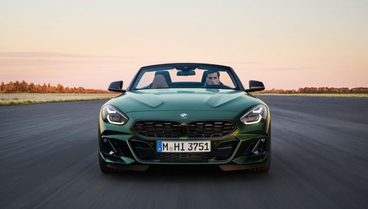 Nuova BMW Z4 Pure Impulse Edition caratteristiche, motore, prestazioni - Foto 9 di 16