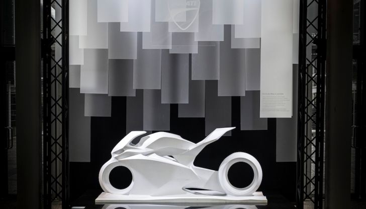 Ducati nel segno dell’arte: conclusa con successo la partecipazione ad Arte Fiera 2024 - Foto 4 di 5