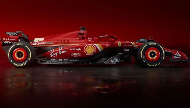 È nata la nuova Ferrari SF-24: obiettivo puntare al Mondiale - Foto 10 di 16
