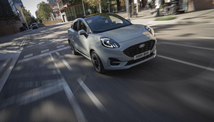 Ford Puma 2024: design, abitacolo, motori, allestimenti e dotazioni - Foto 14 di 27