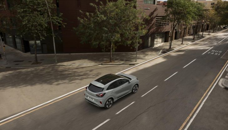 Ford Puma 2024: design, abitacolo, motori, allestimenti e dotazioni - Foto 16 di 27