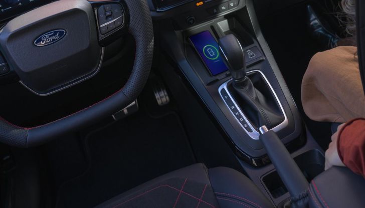 Ford Puma 2024: design, abitacolo, motori, allestimenti e dotazioni - Foto 27 di 27
