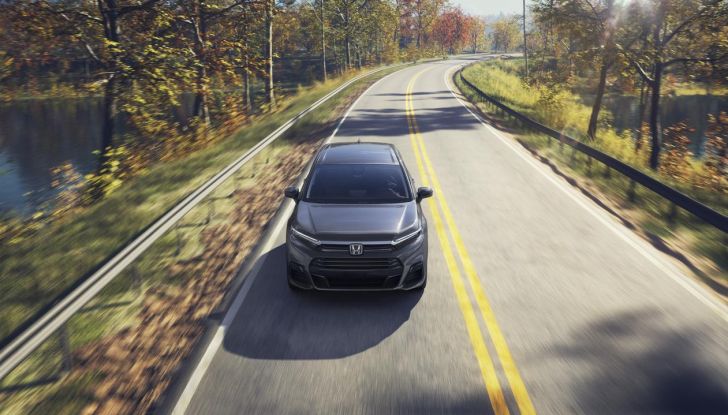 Honda CR-V e:FCEV 2025: caratteristiche, design, abitacolo, motore e autonomia - Foto 29 di 32