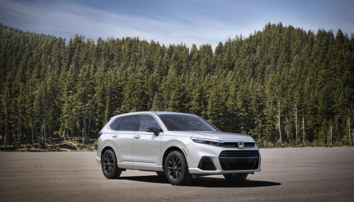 Honda CR-V e:FCEV 2025: caratteristiche, design, abitacolo, motore e autonomia - Foto 27 di 32