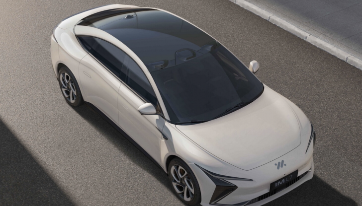 IM L6: la berlina intelligente debutta al Salone di Ginevra 2024 - Foto 10 di 10