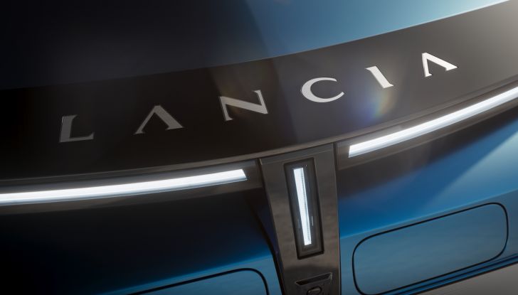 Lancia Ypsilon 2025: caratteristiche, design, abitacolo, dotazioni e autonomia - Foto 44 di 74