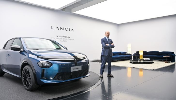 Lancia Ypsilon 2025: caratteristiche, design, abitacolo, dotazioni e autonomia - Foto 6 di 74