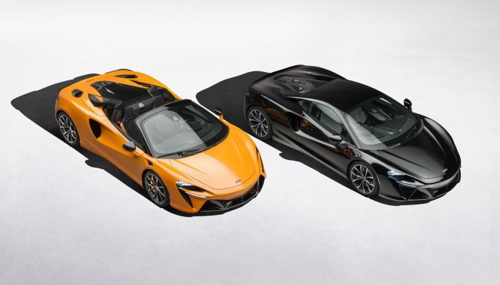 McLaren Artura Spider: caratteristiche, design, abitacolo, motore, prestazioni e prezzo - Foto 23 di 35