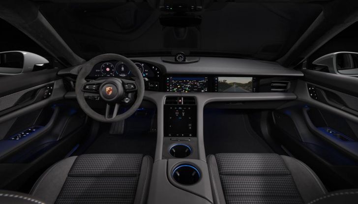Porsche Taycan 2025: caratteristiche, design, interni, motori, autonomia e versioni - Foto 17 di 82