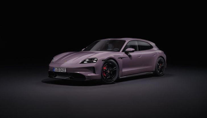 Porsche Taycan 2025: caratteristiche, design, interni, motori, autonomia e versioni - Foto 43 di 82