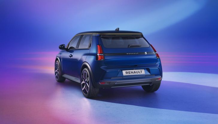 Renault 5 E-Tech Electric: caratteristiche, design, abitacolo, motori e autonomia - Foto 74 di 74