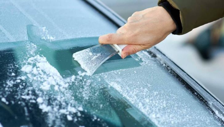 Sbrinare parabrezza