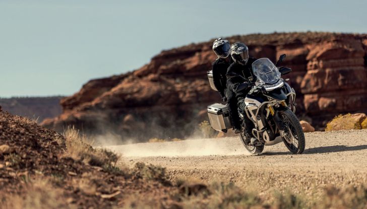 Triumph Tiger 1200: le novità per il 2024 - Foto 12 di 12
