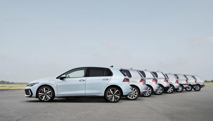 Volkswagen Golf 2025: caratteristiche, design, motori, allestimenti e prezzi per l’Italia - Foto 10 di 11