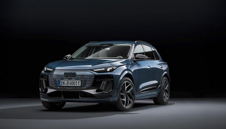 Audi Q6 e-tron: caratteristiche, design, abitacolo, autonomia, versioni e prezzi - Foto 55 di 134