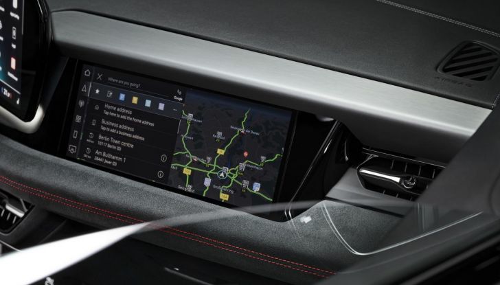 Audi Q6 e-tron: caratteristiche, design, abitacolo, autonomia, versioni e prezzi - Foto 133 di 134