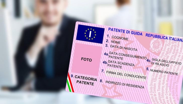 Come leggere la patente di guida