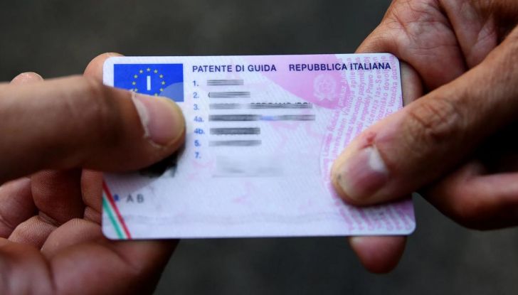 Come leggere la patente di guida: manuale completo - Foto 6 di 15