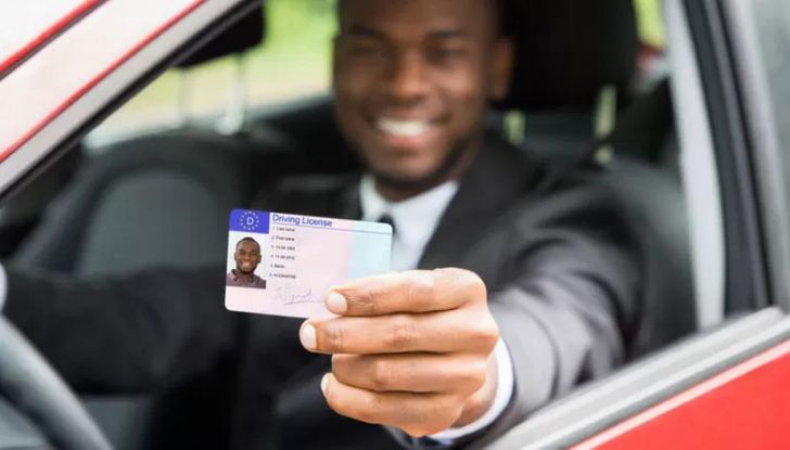 Come rinnovare la patente auto