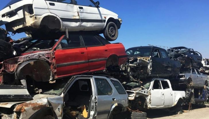 Come rottamare auto: costi, procedura e documenti - Foto 2 di 13