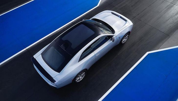 Dodge Charger arriva in Europa e Medio Oriente nel 2025: tutti i dettagli - Foto 23 di 80