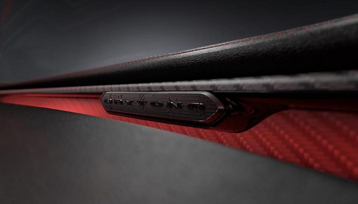 Dodge Charger arriva in Europa e Medio Oriente nel 2025: tutti i dettagli - Foto 57 di 80