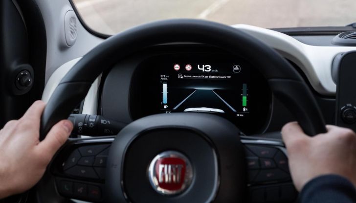 Nuova Fiat Panda: al via agli ordini in Italia da 9950 euro - Foto 43 di 58