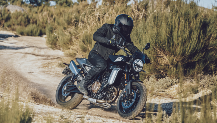 Grazie a “Stile Garantito” la garanzia delle moto Husqvarna si allunga di due anni - Foto 6 di 13