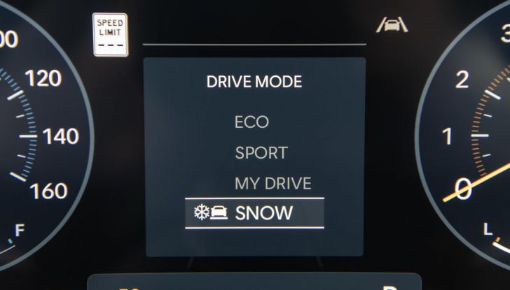 Hyundai Tucson 2025: design e motorizzazioni del nuovo modello - Foto 103 di 107