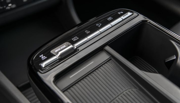 Hyundai Tucson 2025: design e motorizzazioni del nuovo modello - Foto 11 di 107