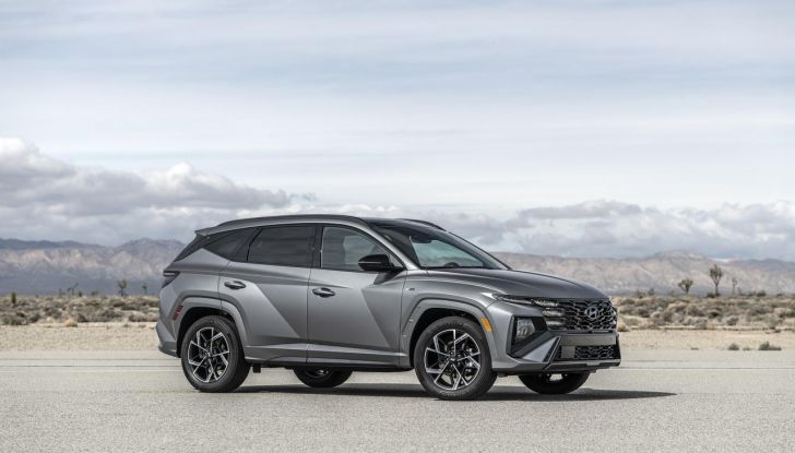 Hyundai Tucson 2025: design e motorizzazioni del nuovo modello - Foto 2 di 107