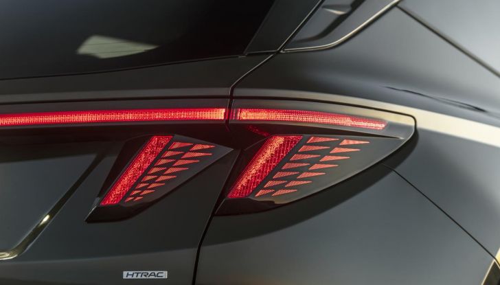 Hyundai Tucson 2025: design e motorizzazioni del nuovo modello - Foto 79 di 107