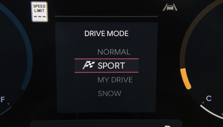 Hyundai Tucson 2025: design e motorizzazioni del nuovo modello - Foto 88 di 107