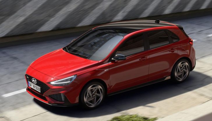 Hyundai i30 2024: caratteristiche, design e abitacolo del nuovo restyling - Foto 11 di 41