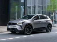 Opel Grandland Hybrid: caratteristiche, design, abitacolo, motore e prezzo in Italia