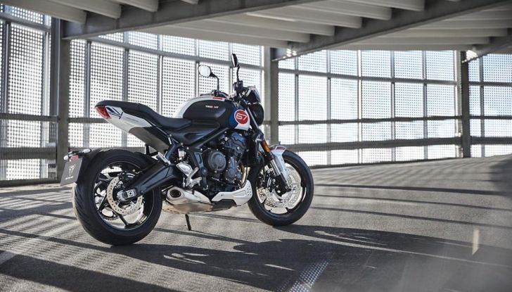 Nuova Trident 660 Triple Tribute Edition: l’omaggio di Triumph a Slippery Sam - Foto 14 di 14