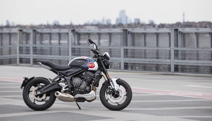 Nuova Trident 660 Triple Tribute Edition: l’omaggio di Triumph a Slippery Sam - Foto 6 di 14