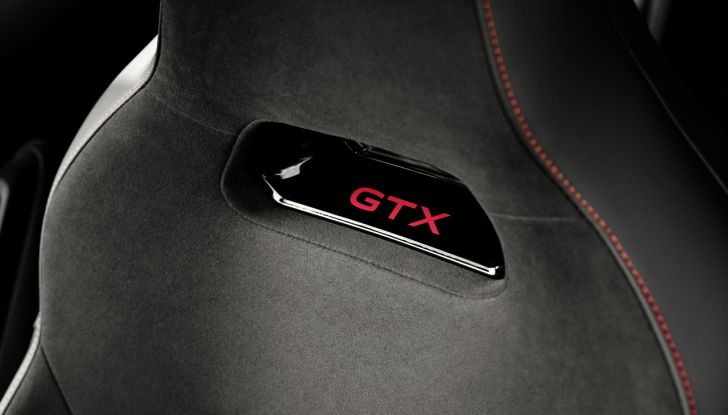 Volkswagen ID.3 GTX e ID.7 GTX Tourer: debuttano le due nuove sportive elettriche - Foto 22 di 85